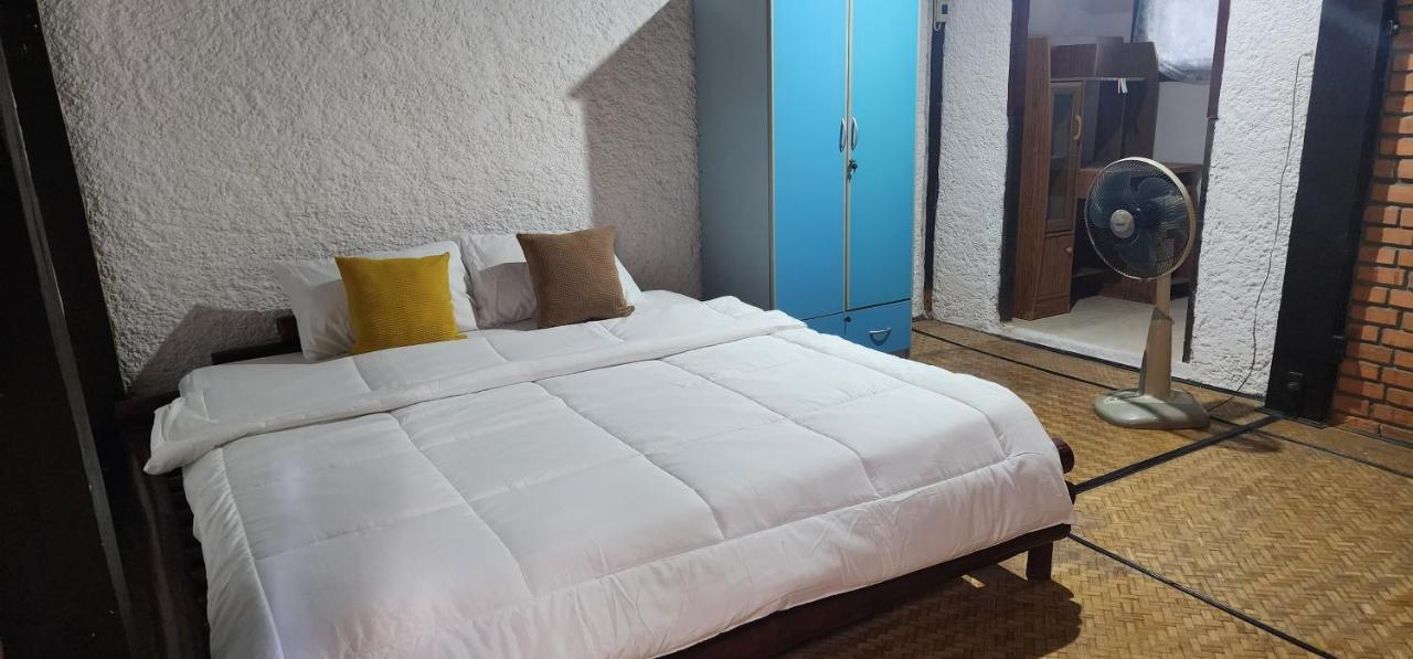 Albergue Cozy Nest Cnx Chiang Mai Exterior foto